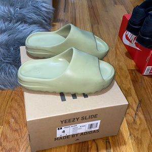 Yeezy slides